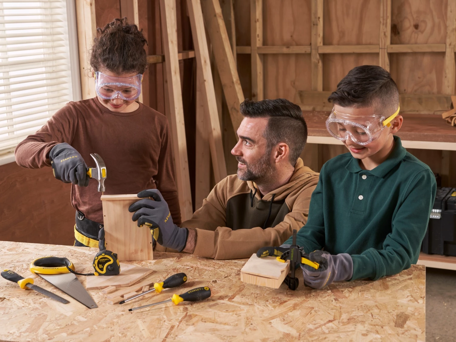 Laser & Mesureurs Soldes Magasin -Laser & Mesureurs Soldes Magasin 289054513 10159421473884094 6868294729349521003 n